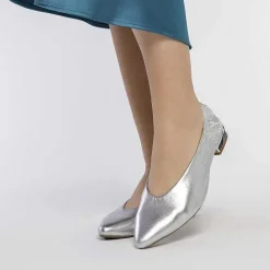 Gioseppo Fiesta<Bailarinas De Piel Plata Con Punta En Punta Y Tacon Con Volantes Para Mujer Guatay