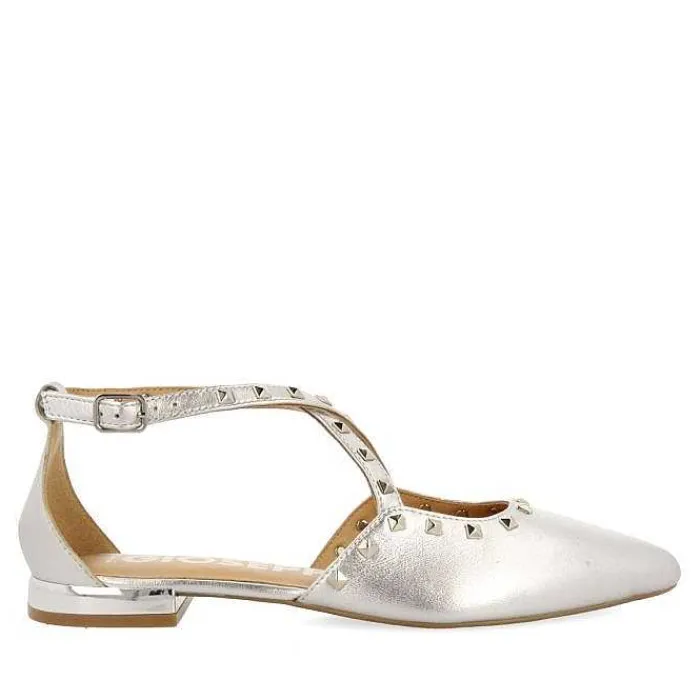 Gioseppo Bailarinas<Bailarinas De Piel Plata Con Punta Fina Y Detalle De Tachuelas Para Mujer Garcon