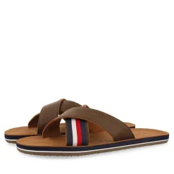 Gioseppo Chancletas<Sandalias Cruzadas De Hombre Tacloban En Color Marron