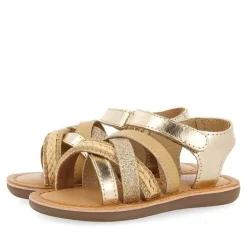 Gioseppo Bebe |Sandalias Bebe Nina<Sandalias De Piel Dorada Con Bordados En Rafia, Brillos Y Accesos Metalicos Para Bebe Ilok