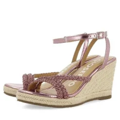 Gioseppo Sandalias Cuña<Sandalias De Piel Fucsia Con Tirantes Con Joyeria Y Cuña Alta De Yute Para Mujer Menfi