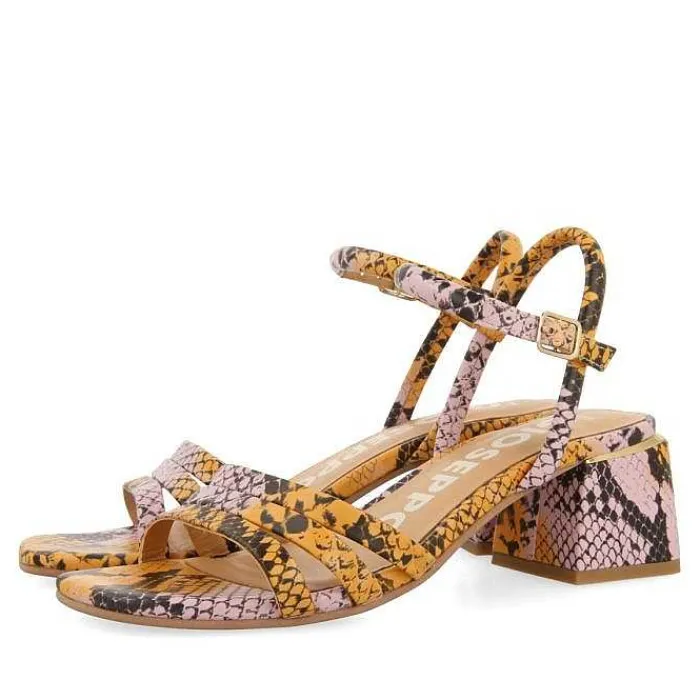 Gioseppo Sandalias Tacon<Sandalias De Tacon Con Estampado Animal Multicolor De Piel Para Mujer Kutalli