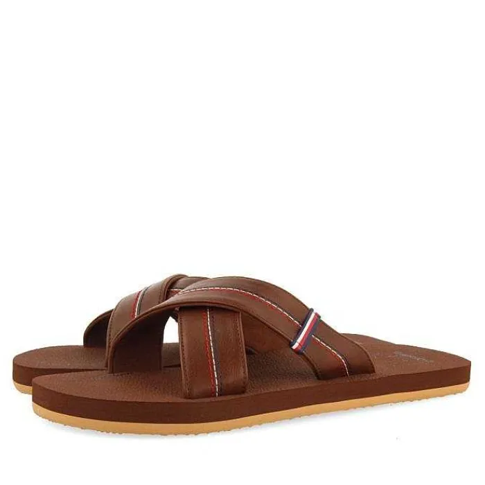 Gioseppo Chancletas<Sandalias Marron Con Tira Cruzada Y Detalles De Color Para Hombre Elkton
