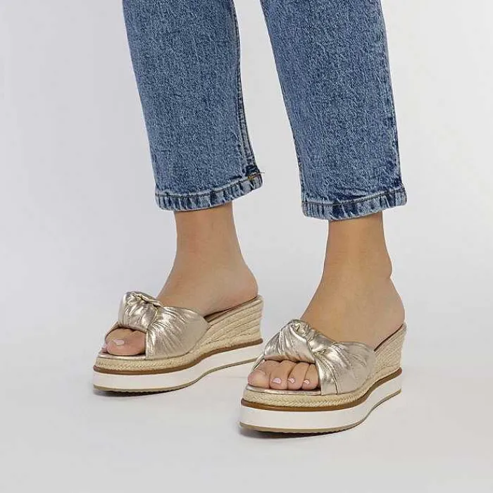 Gioseppo Sandalias Cuña<Sandalias Tela De Color Platino Con Detalle De Nudo Y Cuña Para Mujer Cakran