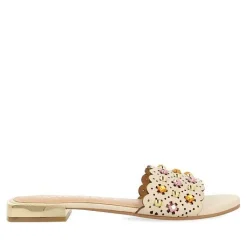 Gioseppo Sandalias Planas<Sandalias Tipo Pala Color Blanco Con Adornos Tachuelas Para Mujer Labin